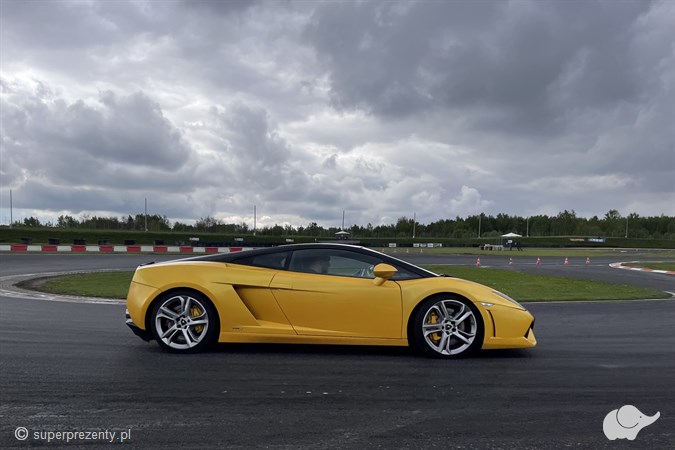 Jazda Lamborghini Gallardo po torze 