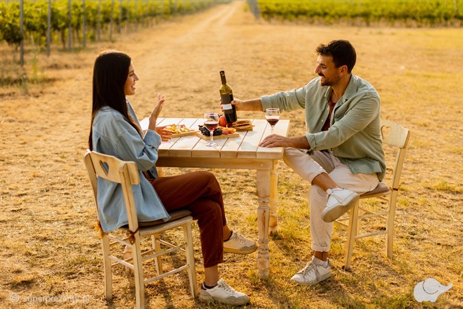 Romantyczne zwiedzanie Winnicy Dwórzno z degustacją - mazowiecka Toskania dla dwojga